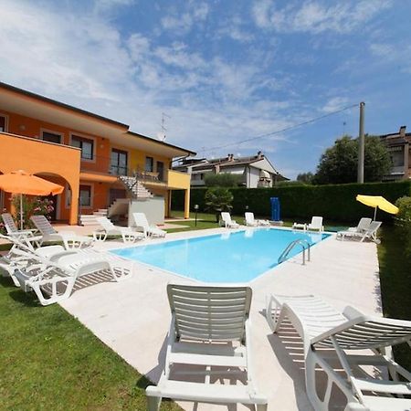 Residence Meridiana Песк'єра-дель-Гарда Екстер'єр фото