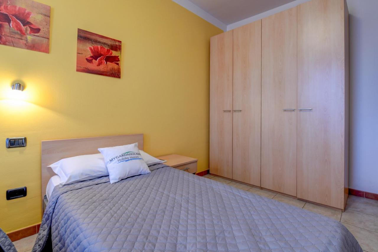 Residence Meridiana Песк'єра-дель-Гарда Екстер'єр фото