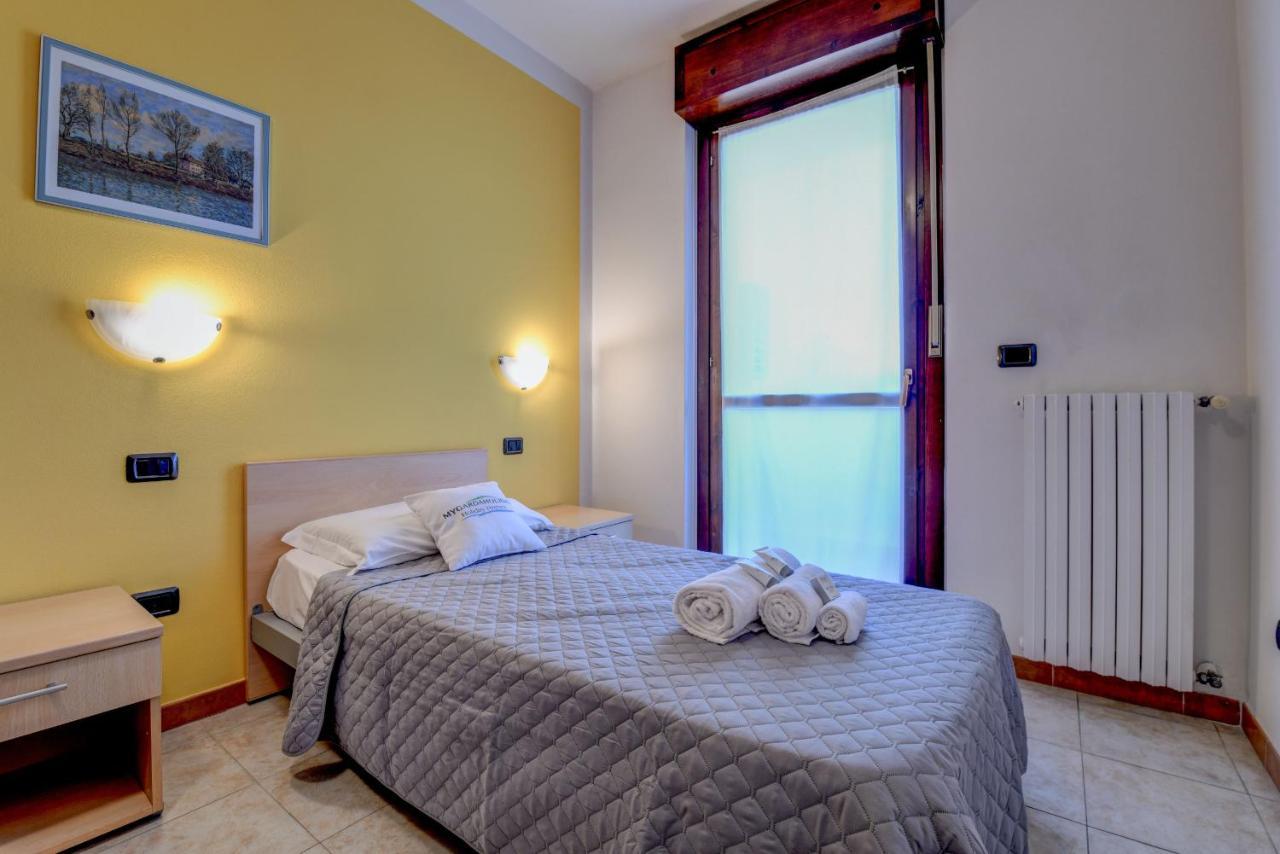 Residence Meridiana Песк'єра-дель-Гарда Екстер'єр фото