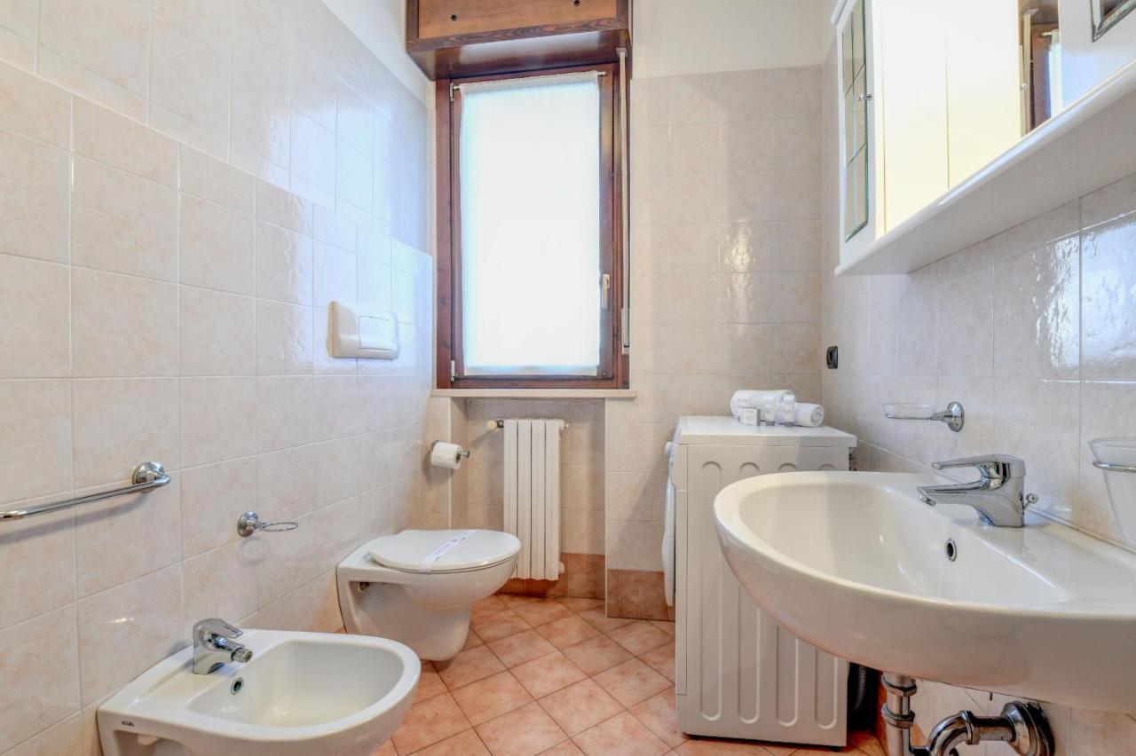 Residence Meridiana Песк'єра-дель-Гарда Екстер'єр фото