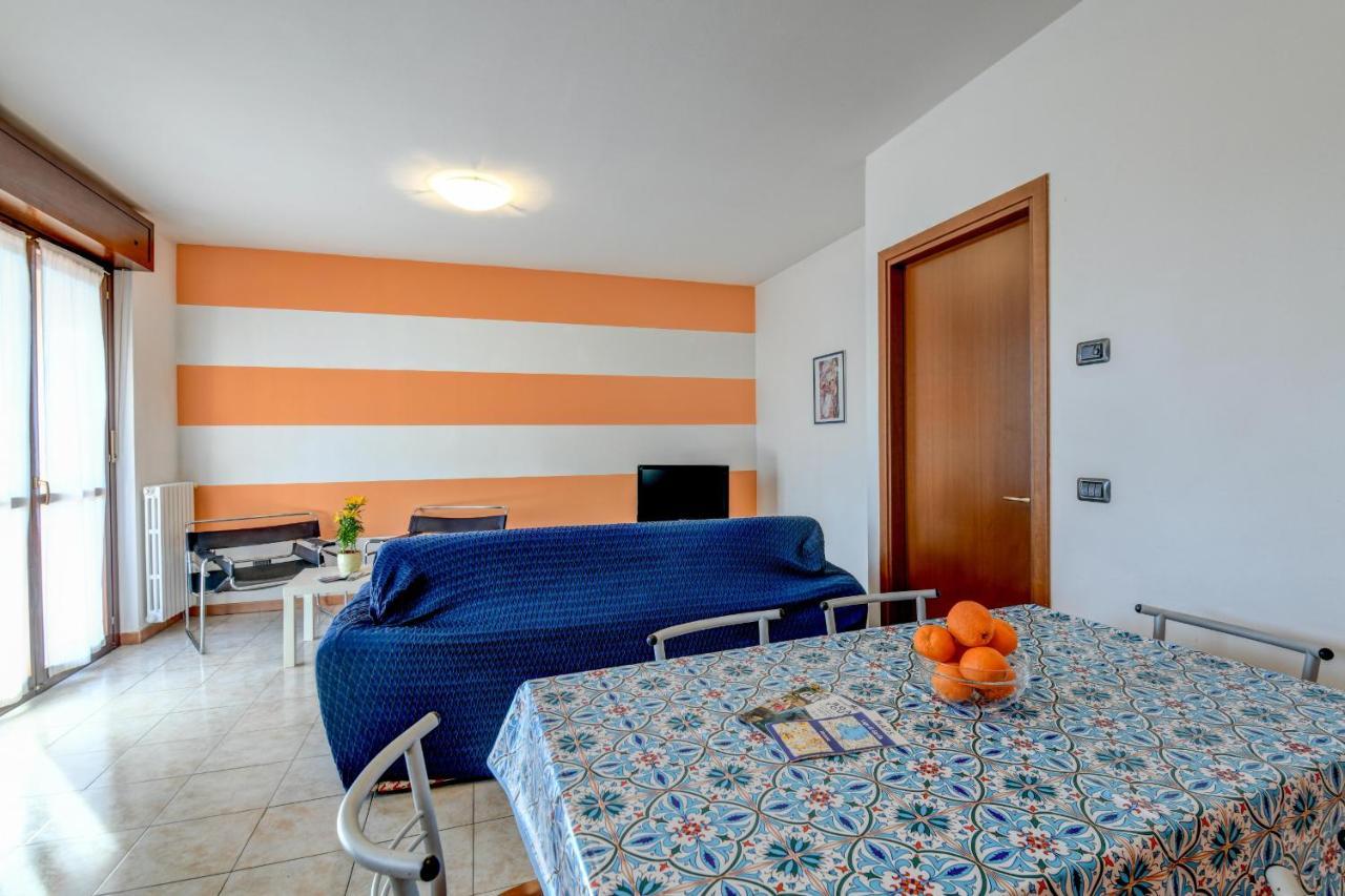 Residence Meridiana Песк'єра-дель-Гарда Екстер'єр фото